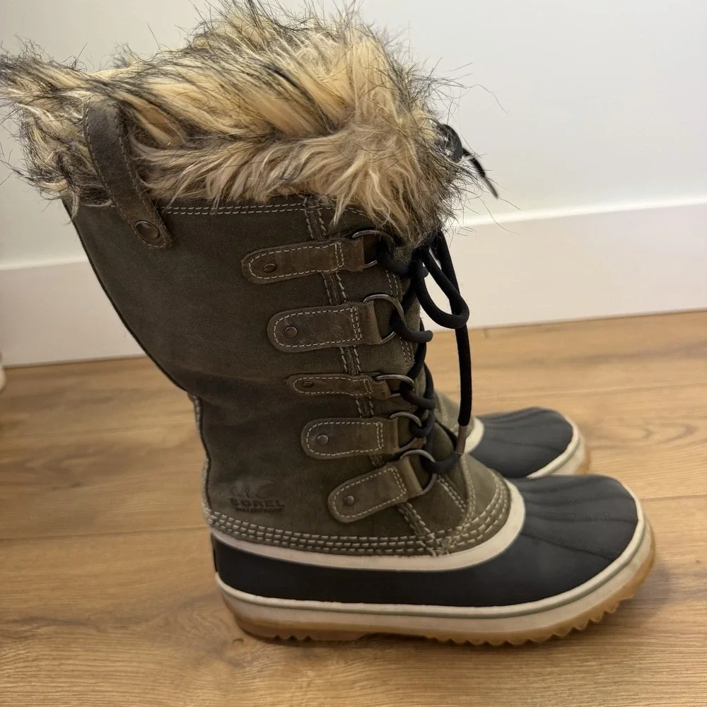 Sorel Waterproof Winter Boots Womens 7 Olive Leather Faux Fur‎ Tall Snow Boots